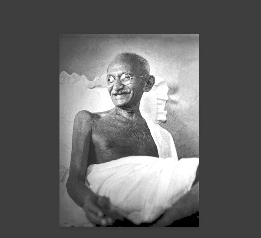 Words Of Wisdom. Mahatma Gandhi: "My life is my message" - DSF Antique Jewelry