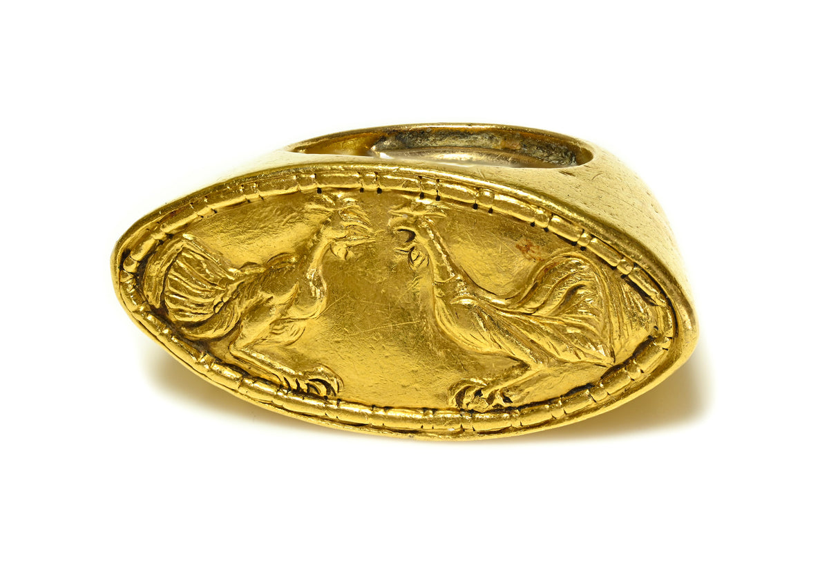 Rare 14th–16th Century Renaissance 24K Gold Ring with Paired Roosters