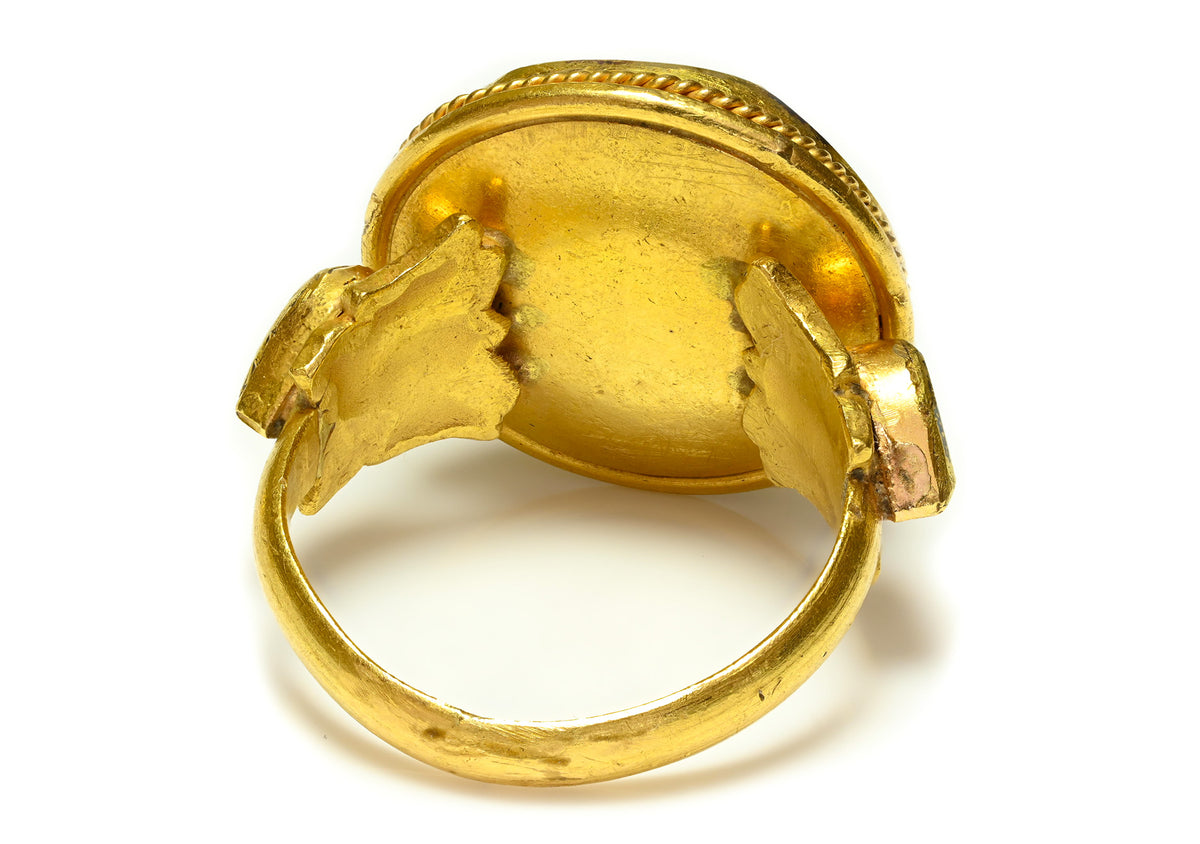 18th Century Mughal Diamond Ring in High-Karat 24K Gold