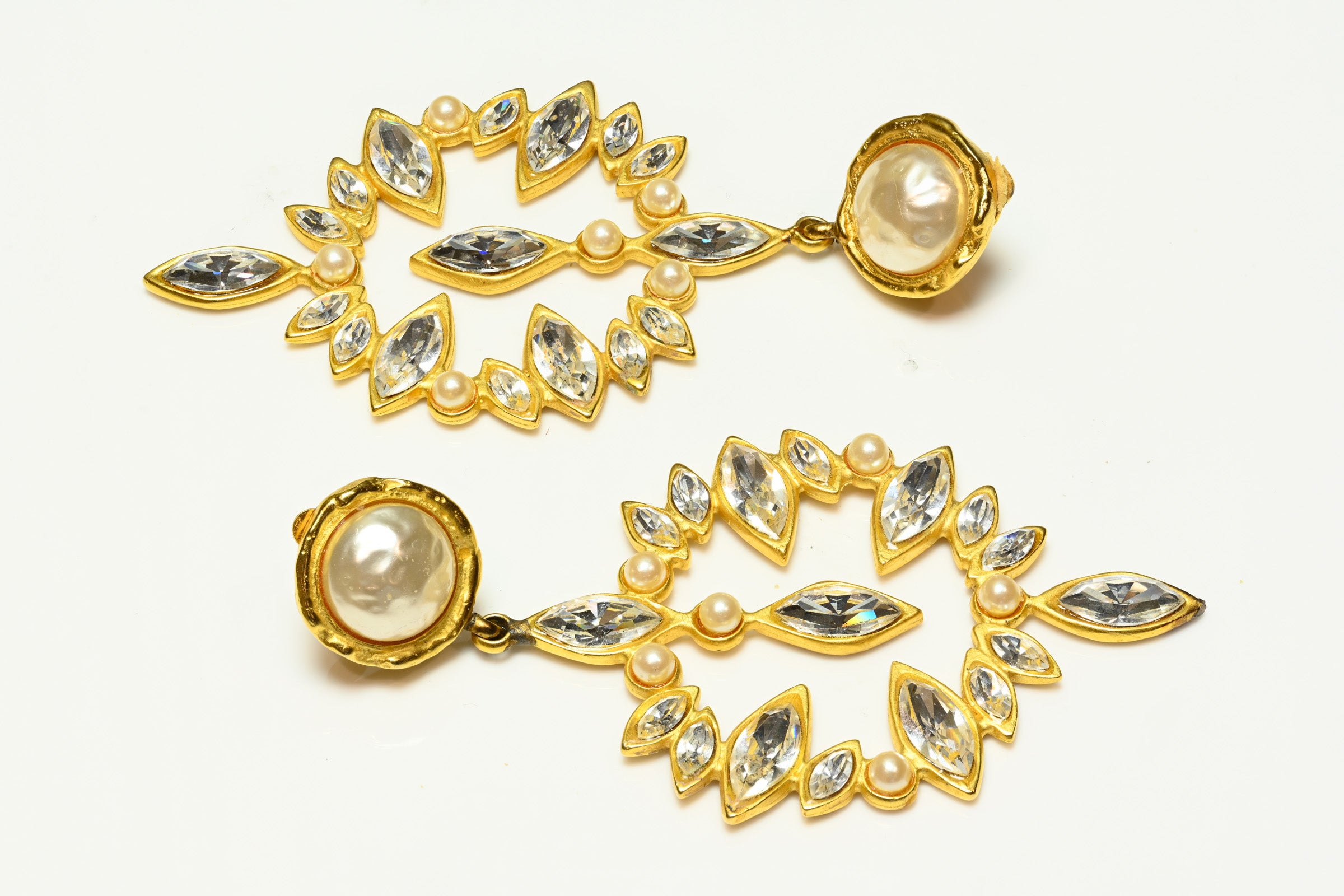 Vintage Deanna Hamro Gold Plated Pearl Drop Earrings 1