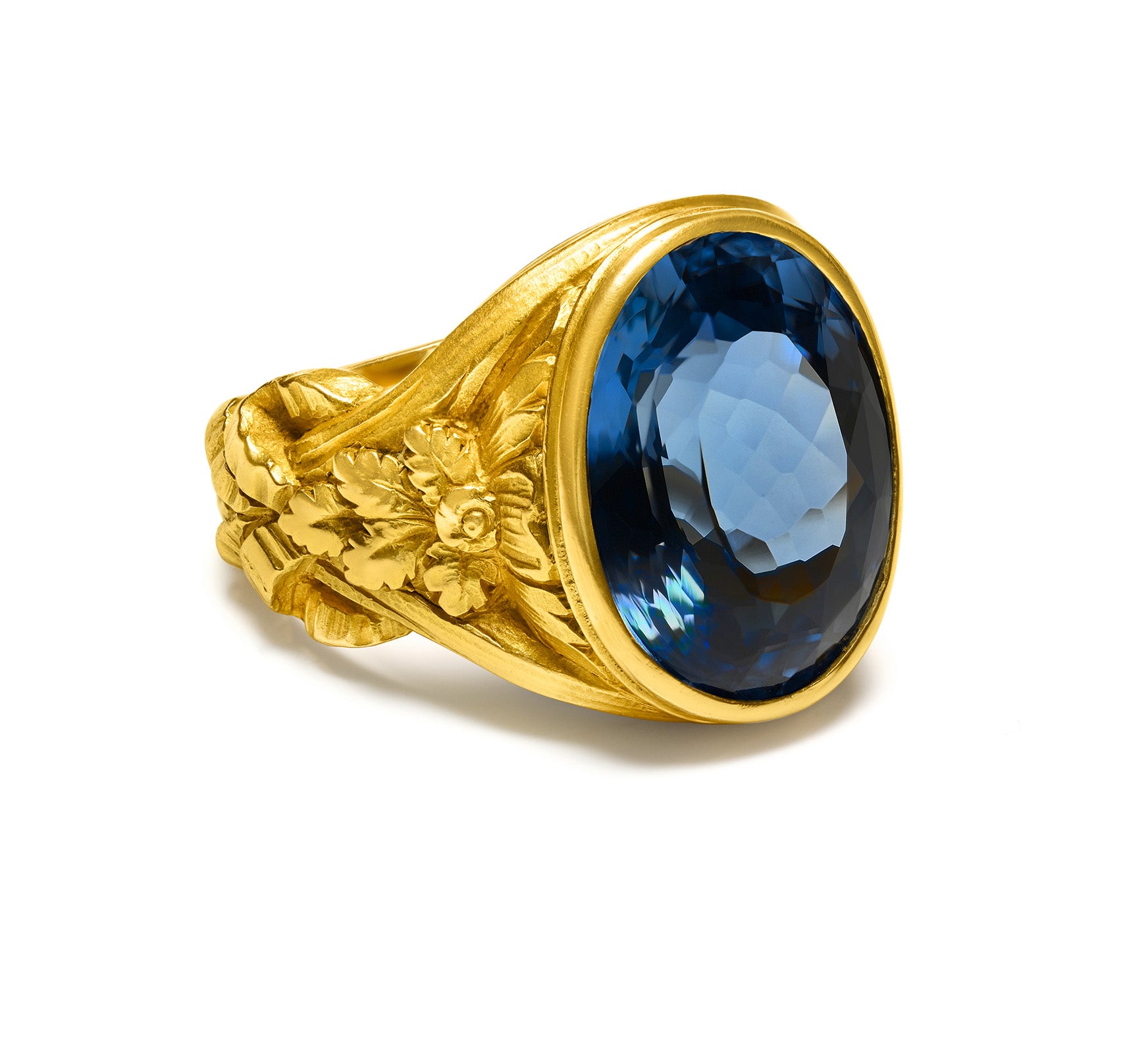 Art Nouveau Blue Topaz 18K Yellow Gold Men's Ring
