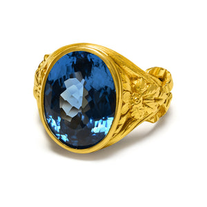 Antique Art Nouveau Blue Topaz 18K Yellow Gold Men's Ring