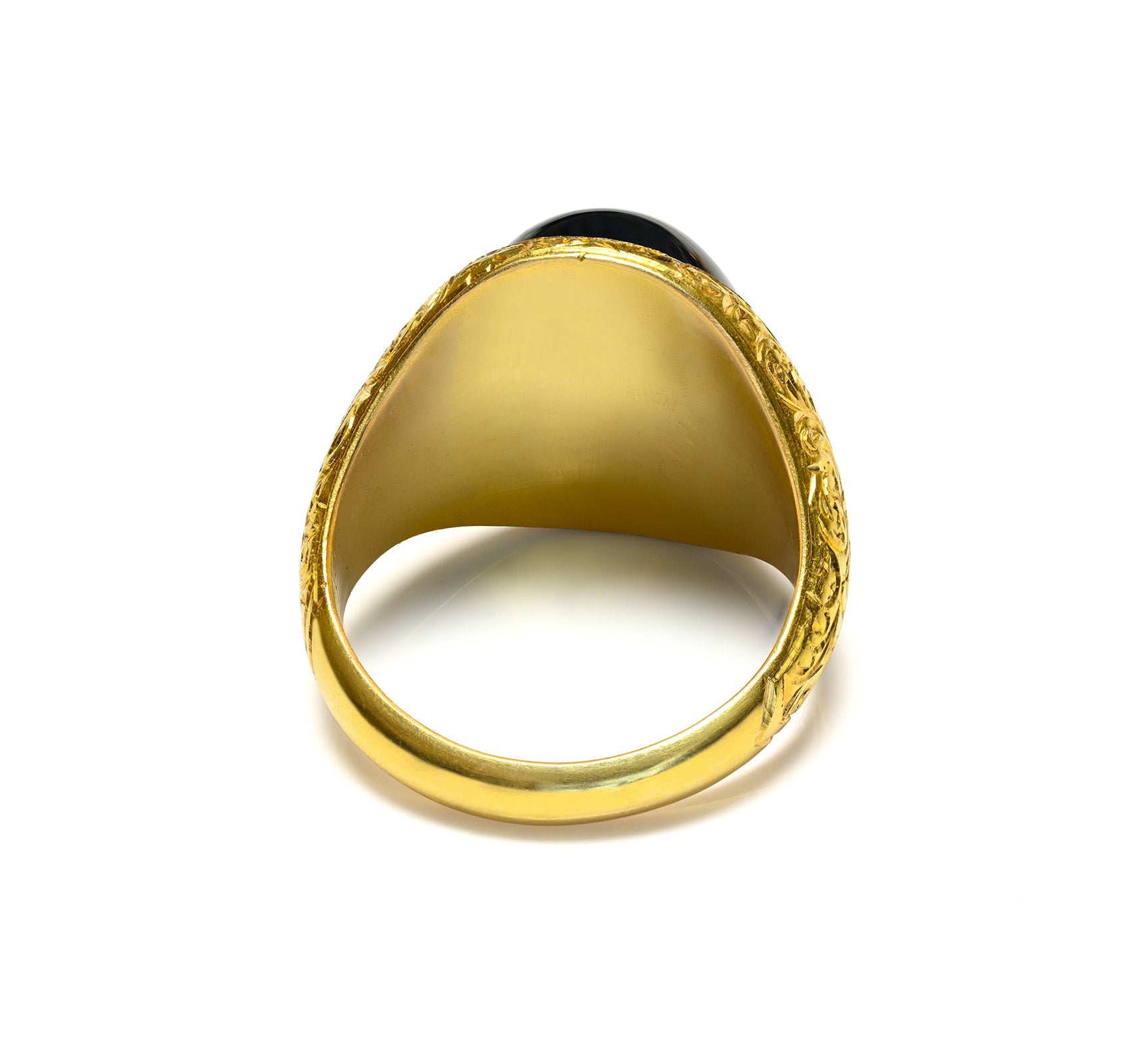 Antique English Carved 18K Gold Cabochon Garnet Men’s Ring