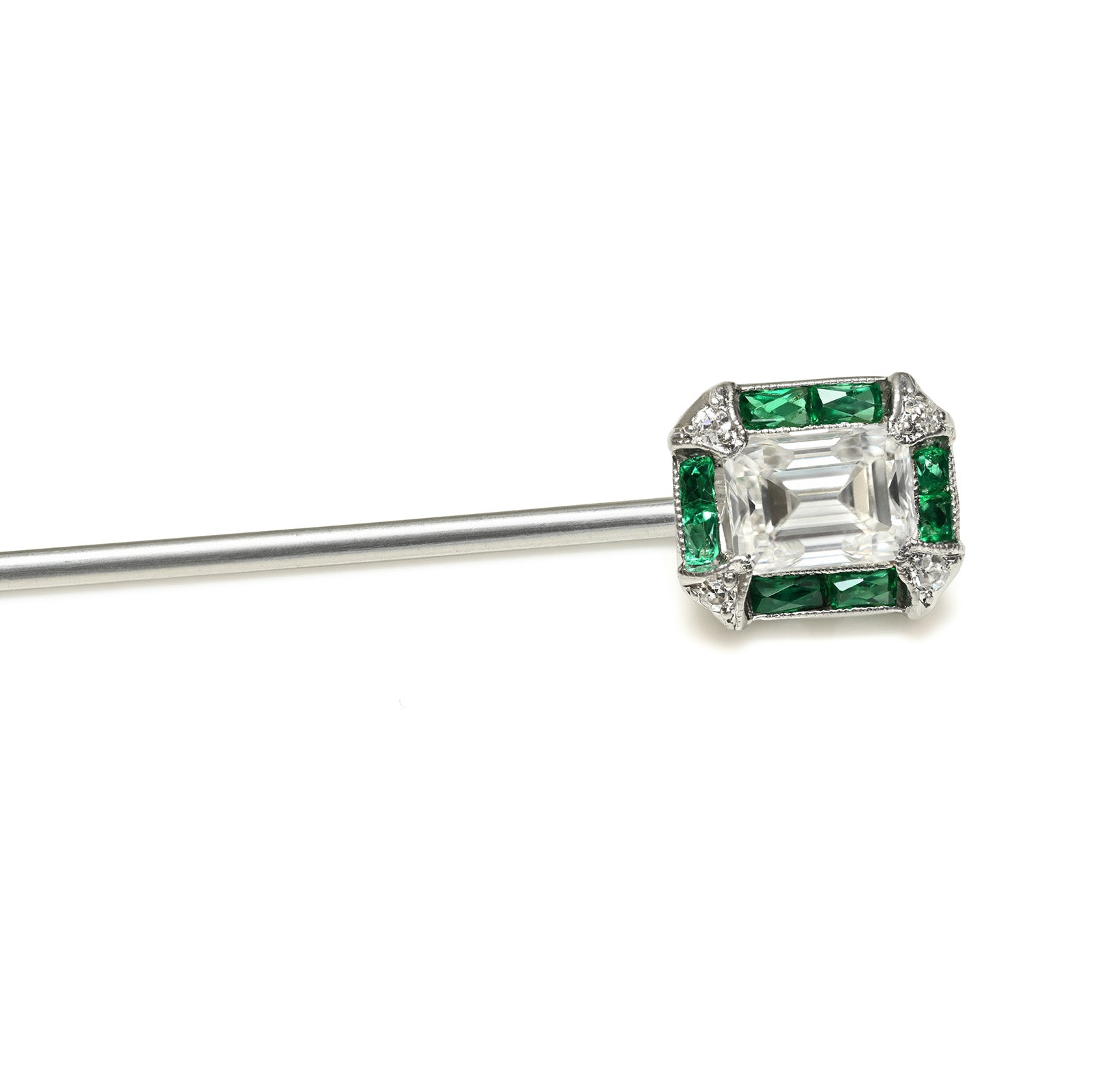 Art Deco Platinum 0.50 Carat Emerald-Cut Diamond and Emerald Stick Pin