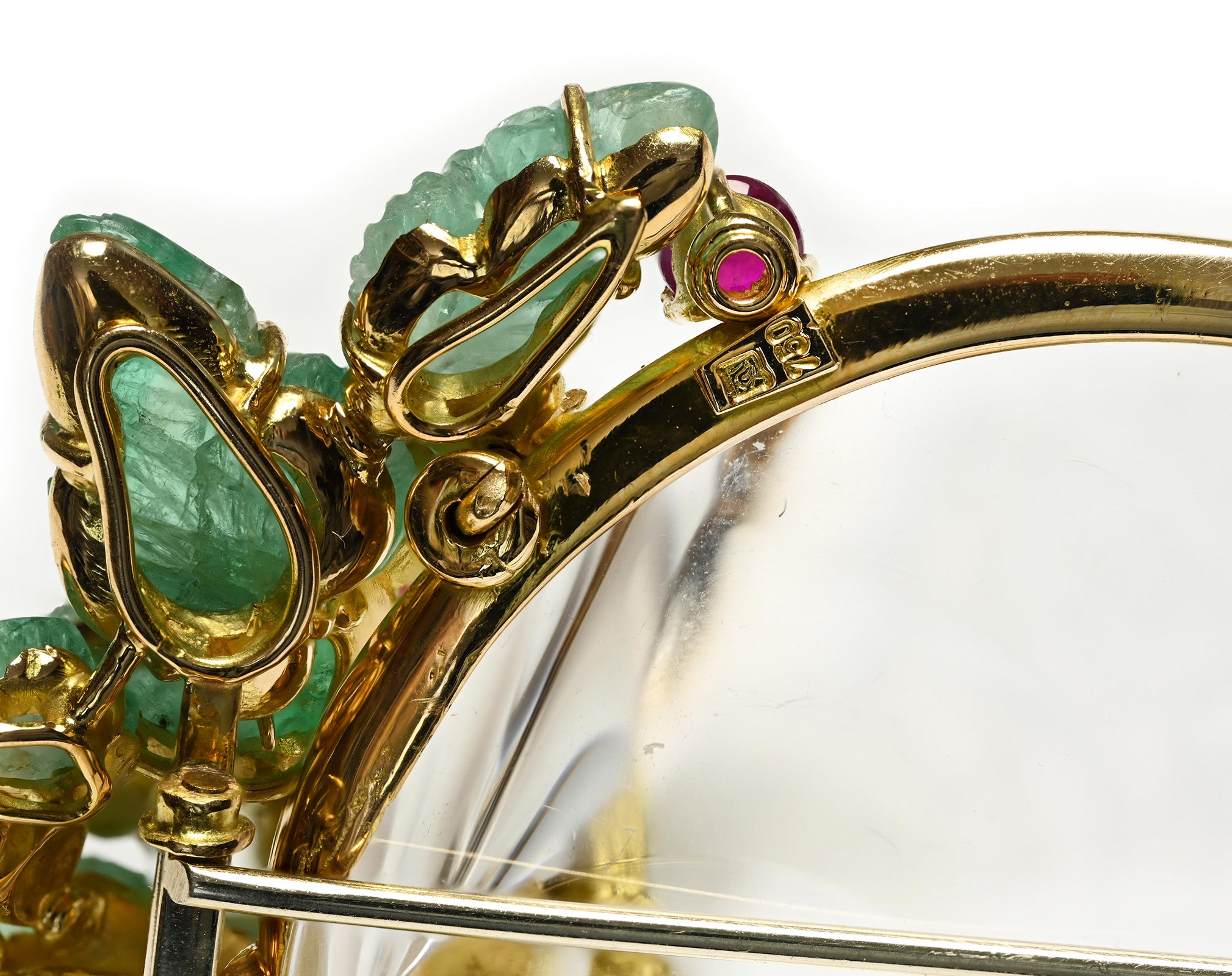 Carved Emerald, Ruby & Diamond 18K Gold Frog Magnifying Glass Brooch 750