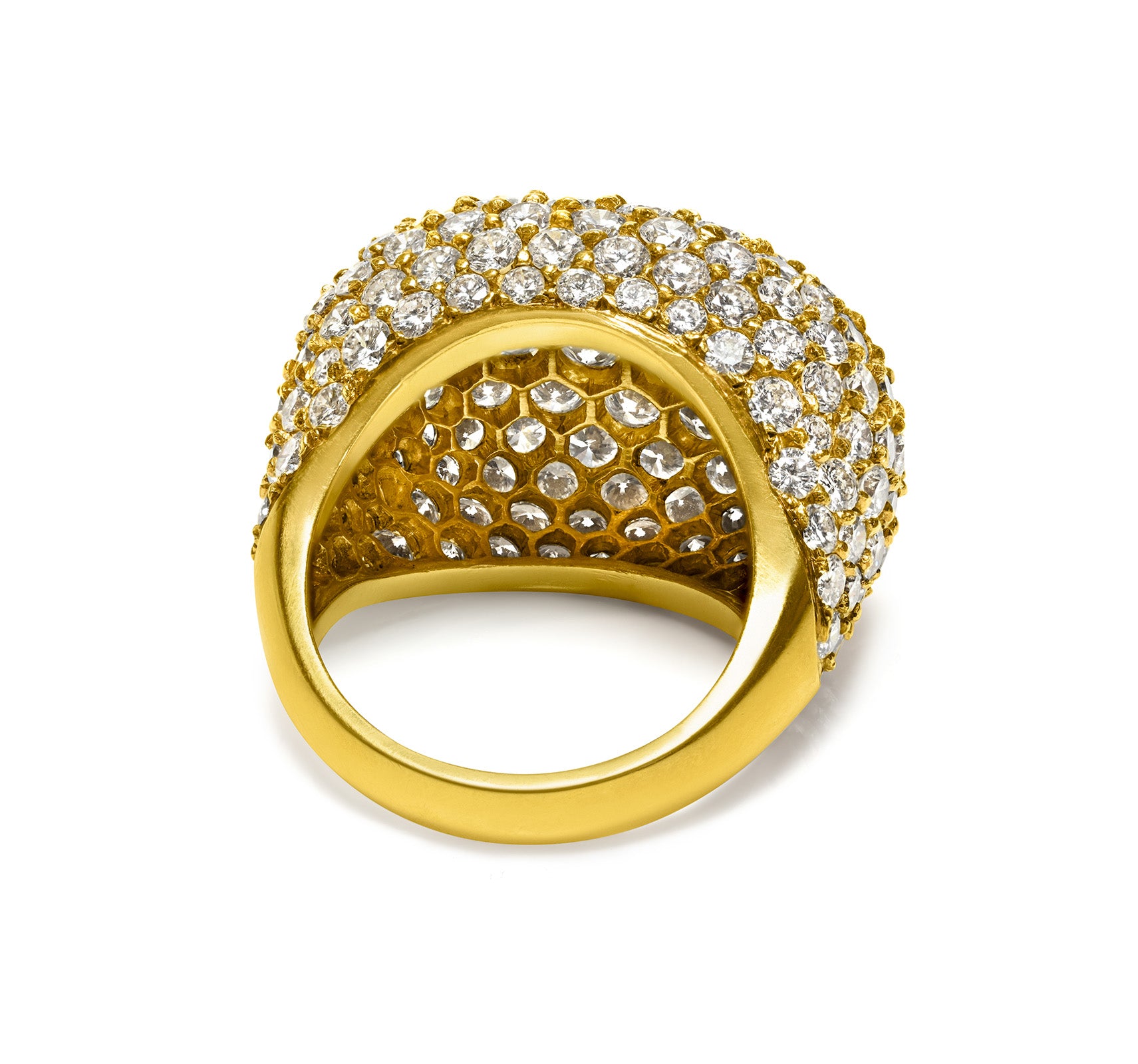 Vintage Statement Diamond Ring in 18K Yellow Gold with 6 Carats Diamonds