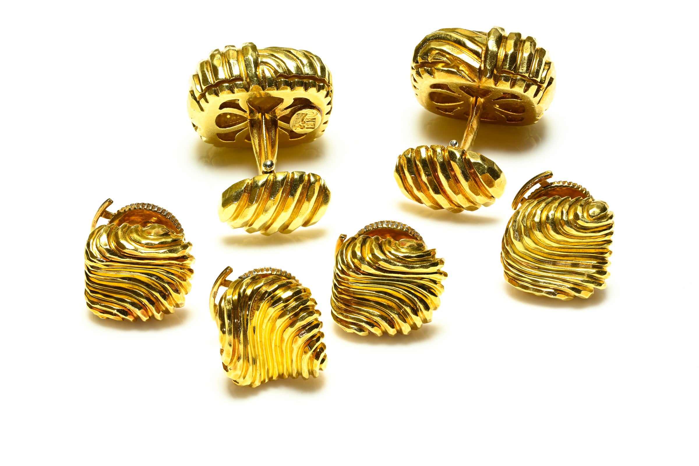 Henry Dunay Set18K Gold Cufflink and Studs