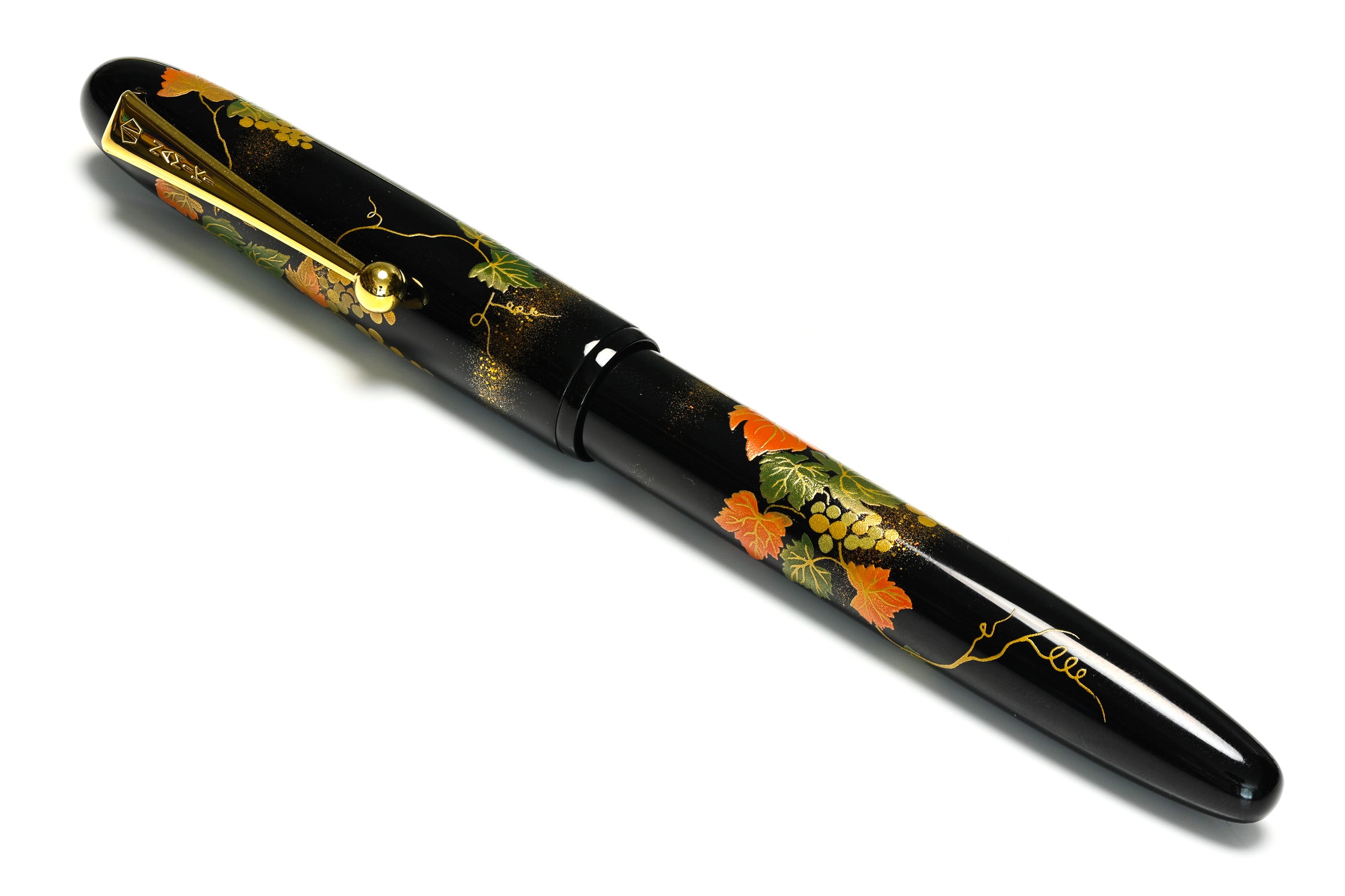 Pilot Namiki Yukari Maki-e Fountain Pen – Grapevine Motif