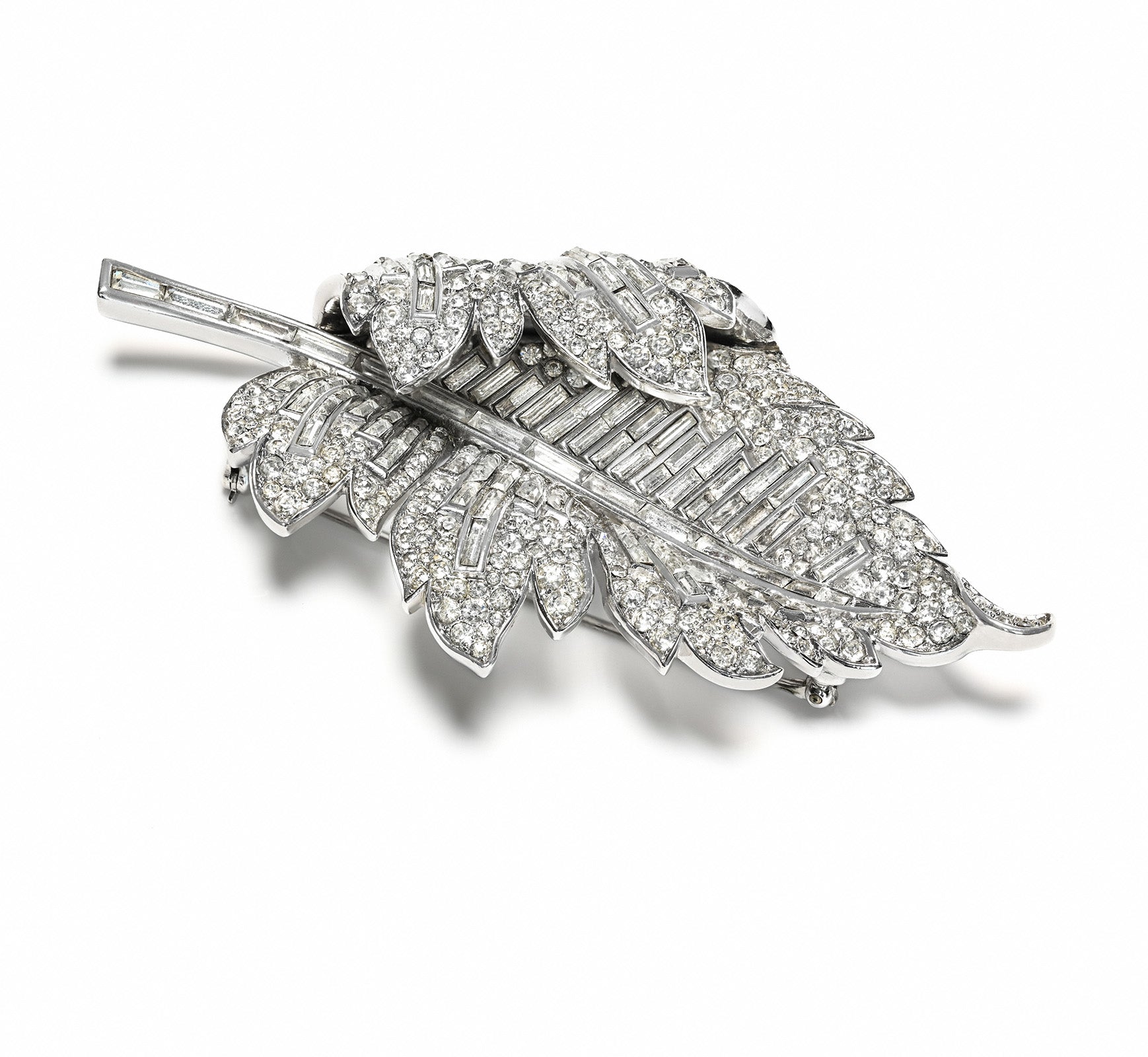 Vintage Trifari 1940's Alfred Philippe Rhodium Plated Crystal Leaf Brooch