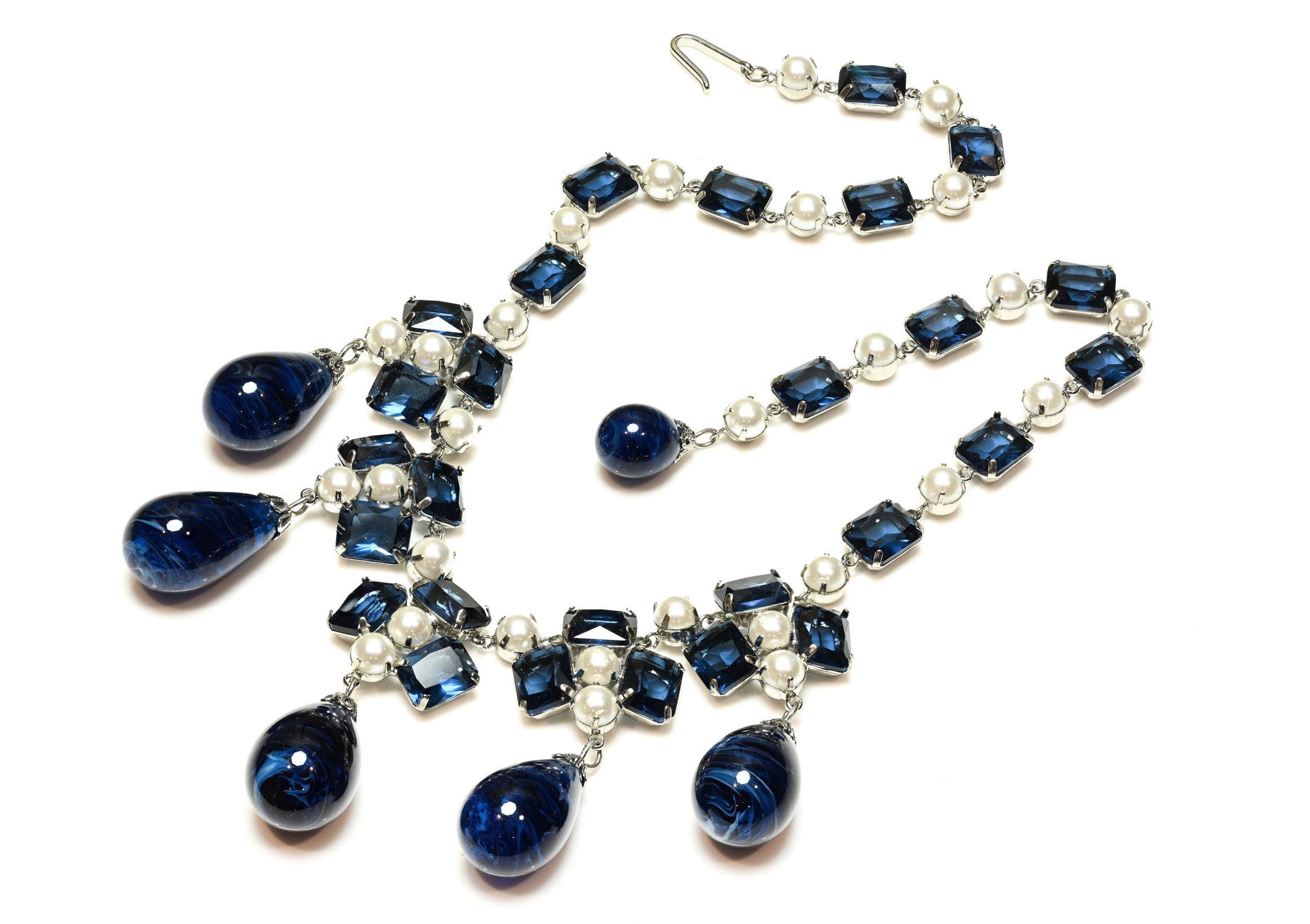 Henkel & Grosse Germany Blue Glass Crystal Pearl Necklace