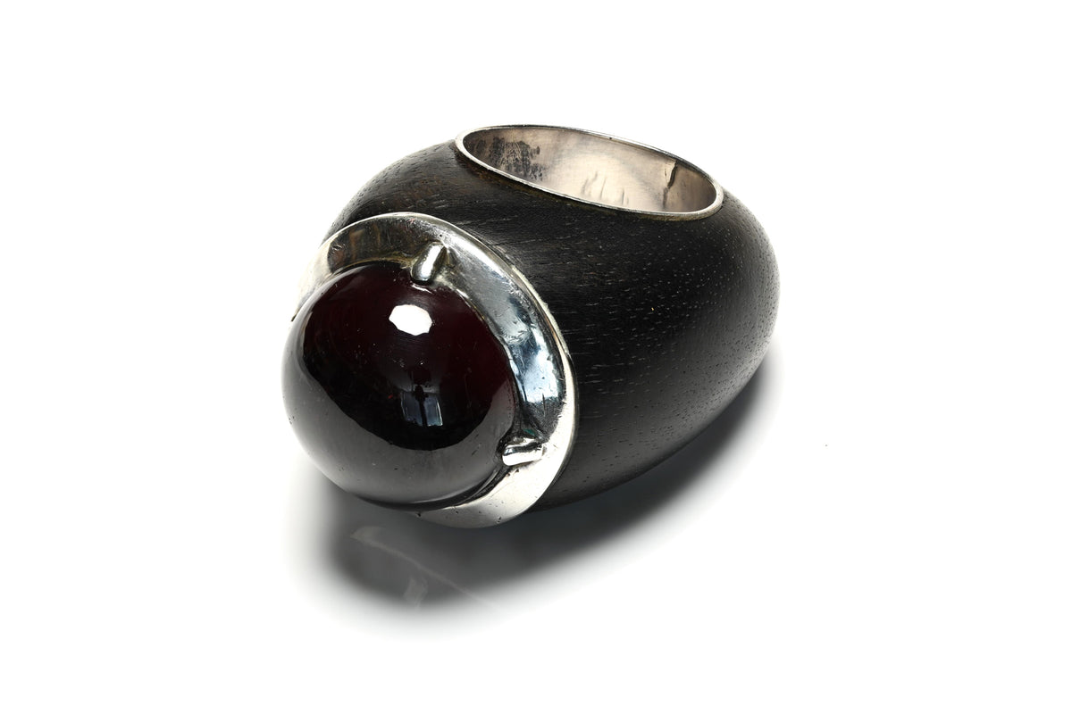 Vintage Patricia Von Musulin Wood Sterling Garnet Ring