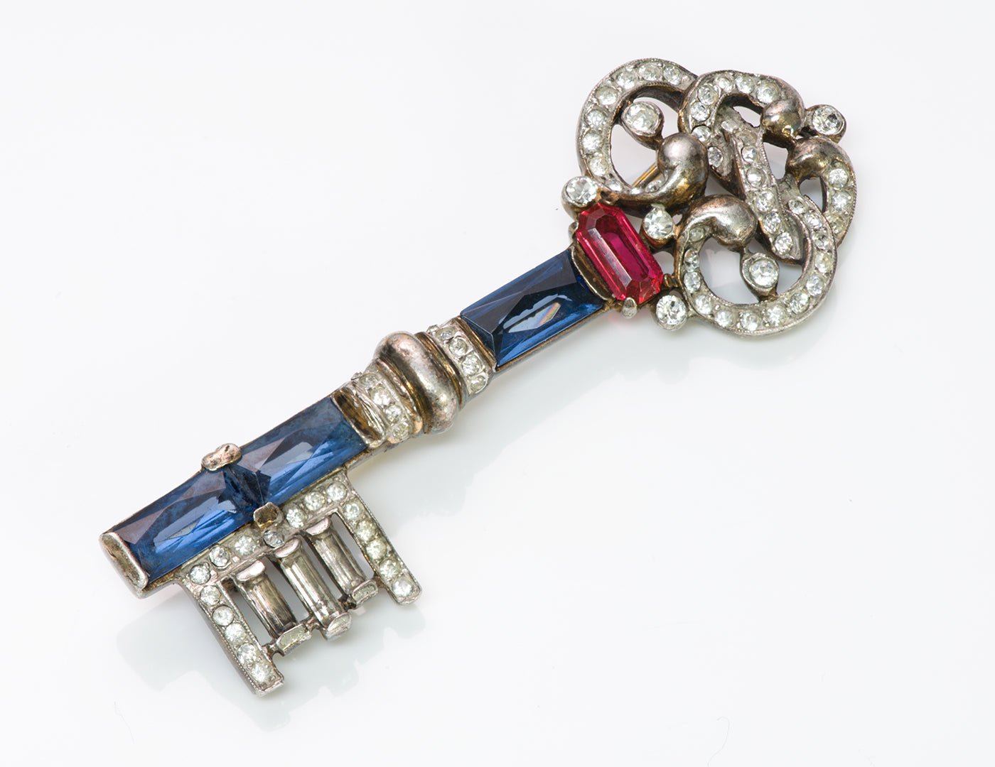 Alfred Philippe Trifari 1940’s Blue Crystal Key Brooch - DSF Antique Jewelry