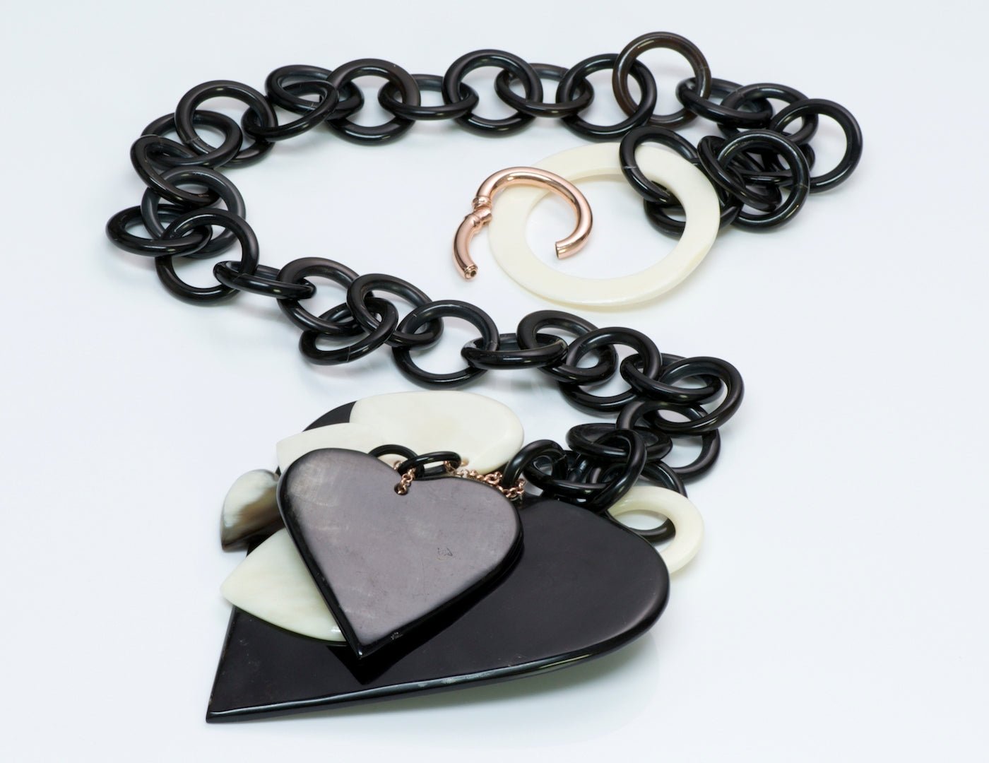 Amle Silver Heart Necklace