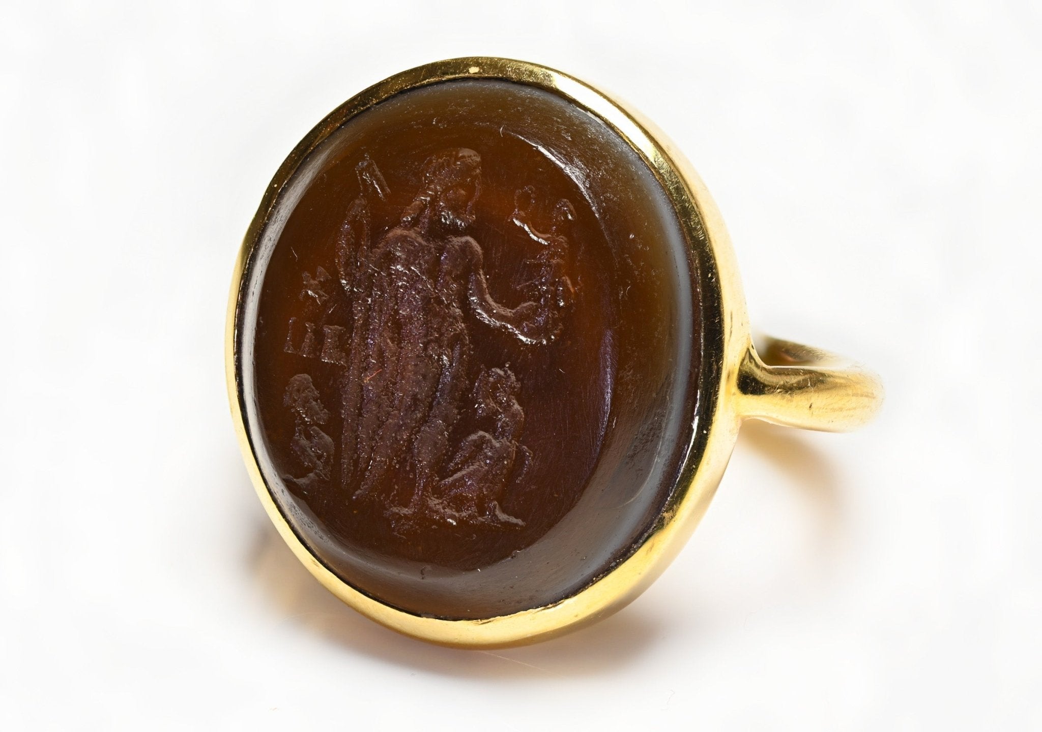 Ancient Roman Agate Intaglio Gold Men’s Ring - DSF Antique Jewelry