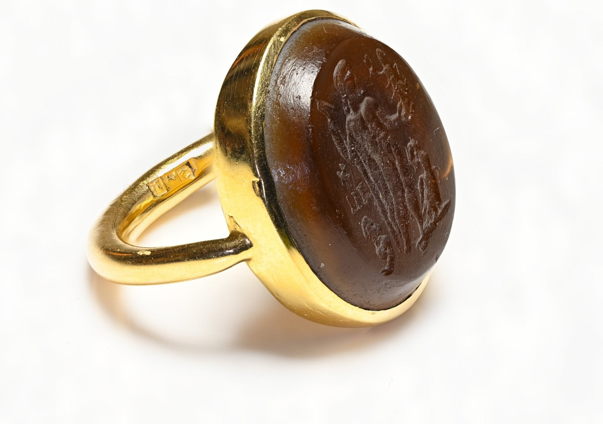 Ancient Roman Agate Intaglio Gold Men’s Ring