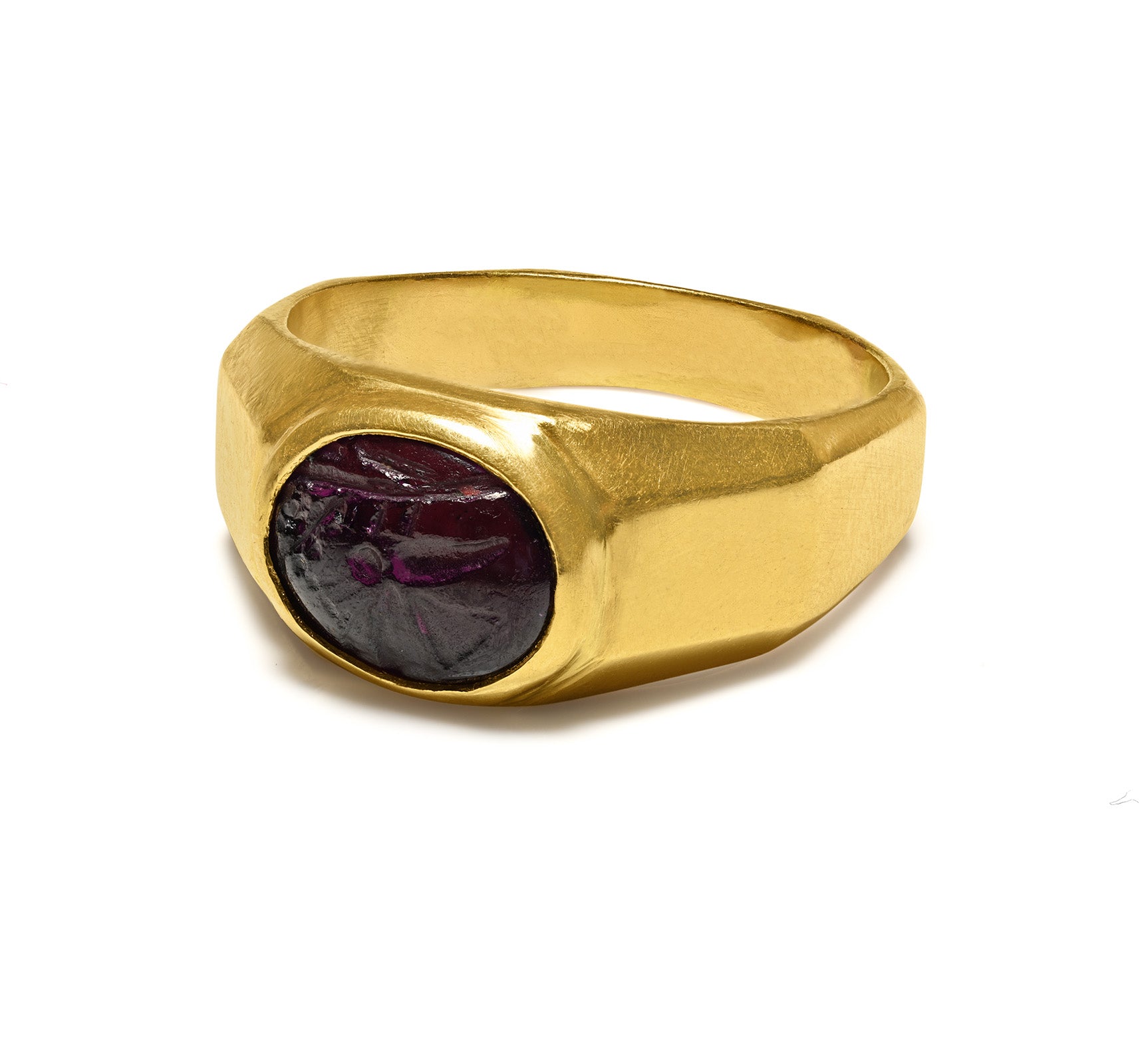 Ancient Garnet Intaglio Antique 18K Gold Ring