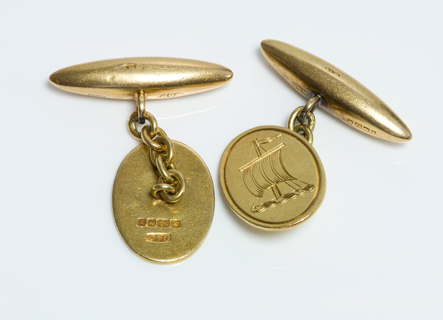 Antique 18K Yellow Gold Engraved Nautical Cufflinks