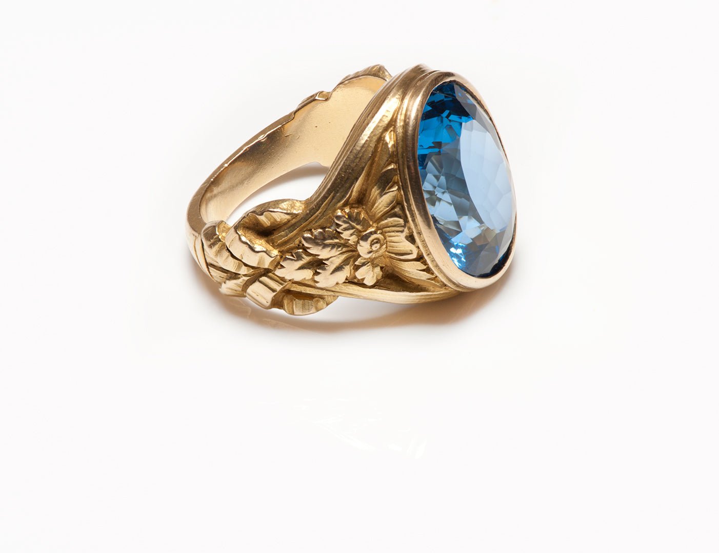 Antique Art Nouveau Blue Topaz 18K Gold Men's Ring - DSF Antique Jewelry