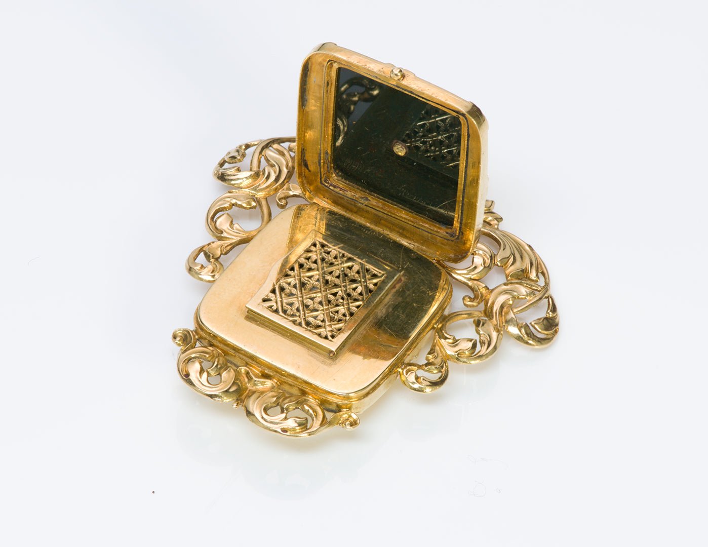 Antique Bloodstone Gold Vinaigrette Locket Pendant - DSF Antique Jewelry