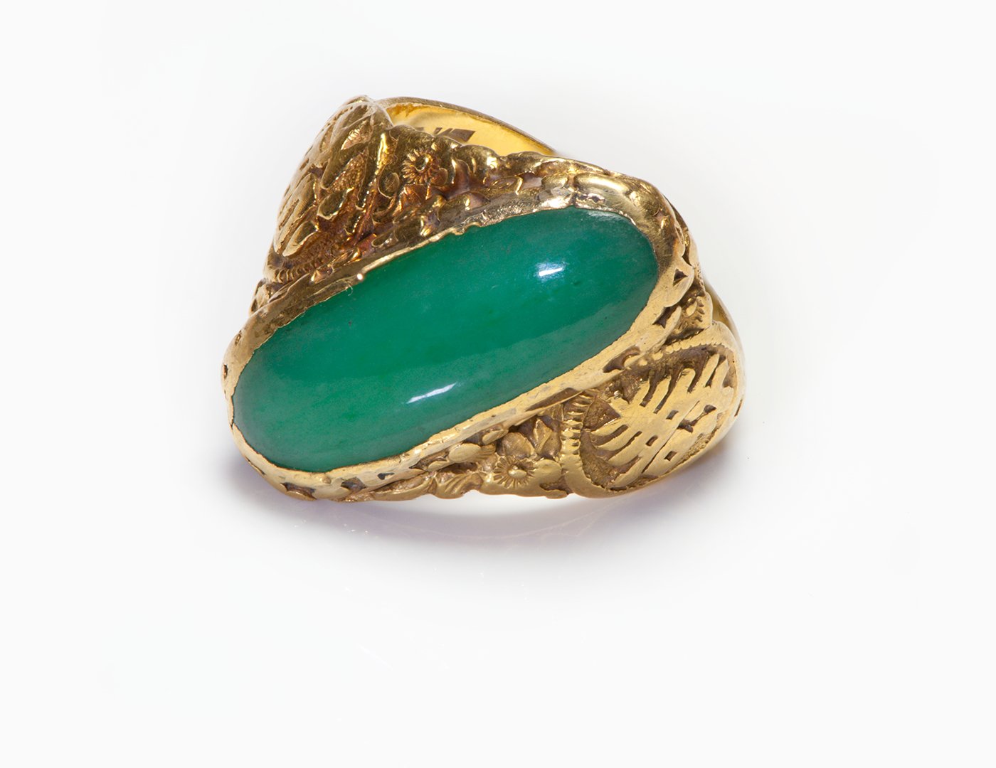 Antique Chinese 22K Gold Oval Jade Ring
