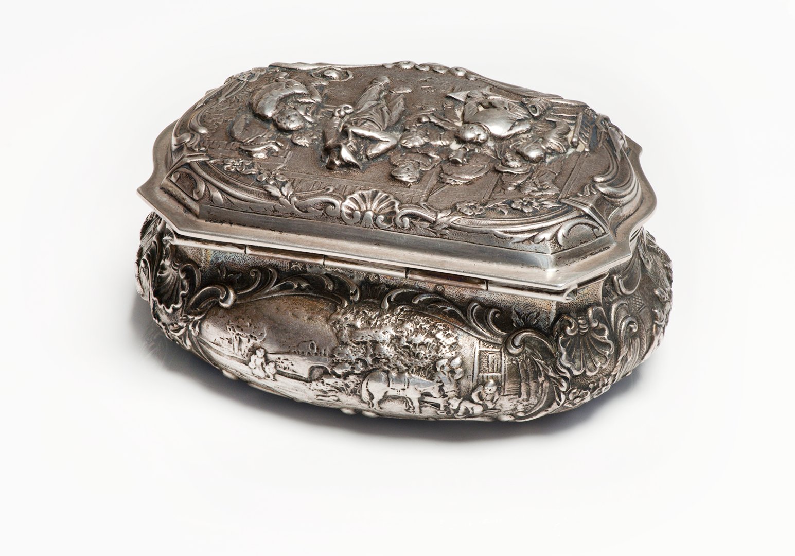 Antique Dutch High Relief Silver Jewelry Box - DSF Antique Jewelry