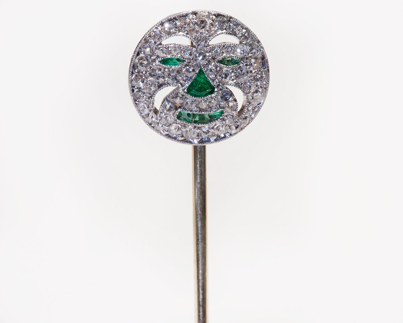 Antique Edwardian Platinum Emerald Diamond Stick Pin