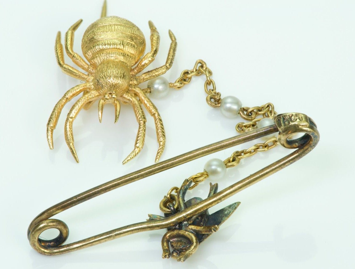 Antique Fly & Spider 15K Gold Pearl Brooch Pin