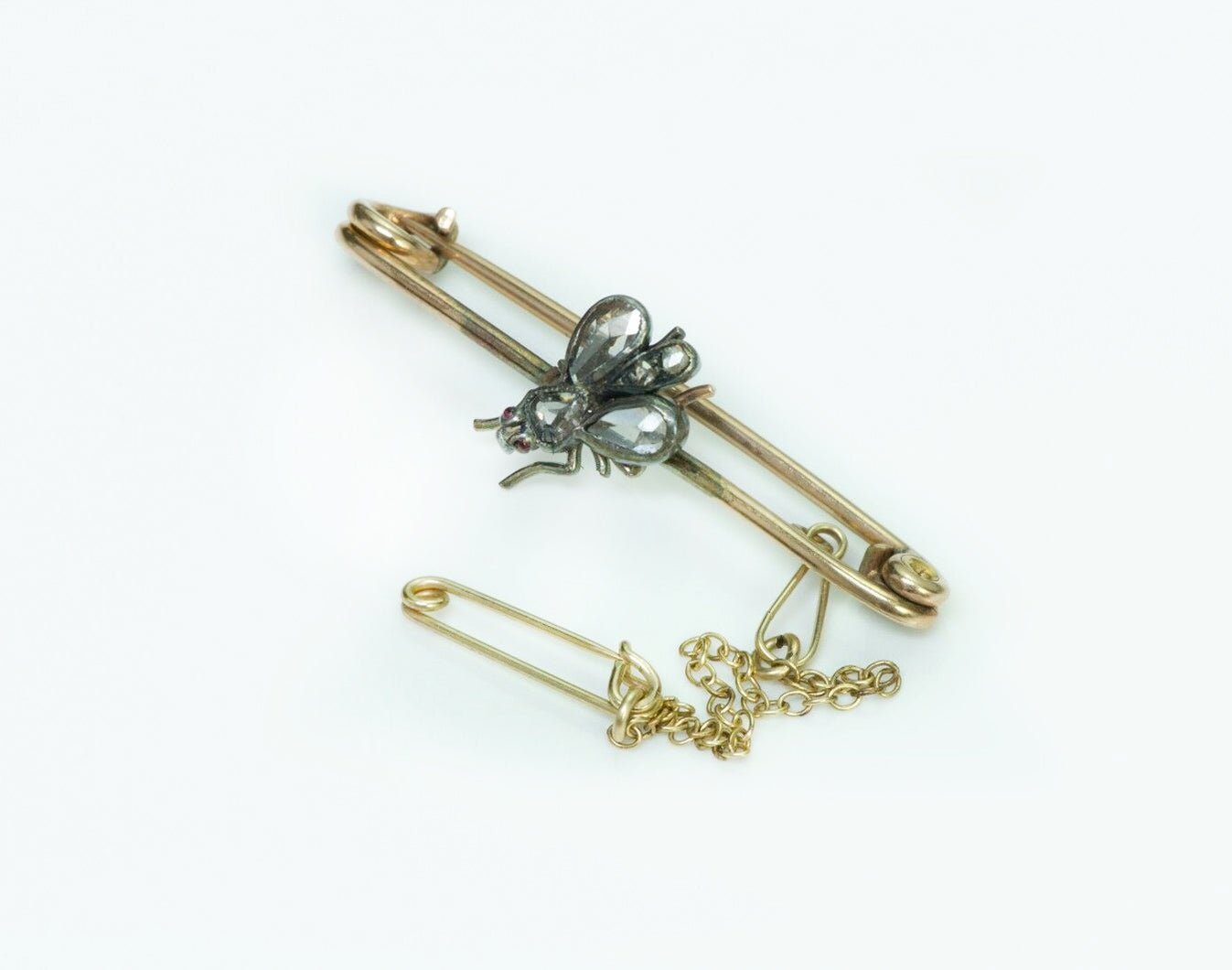 Antique Fly Yellow Gold Diamond Brooch Pin - DSF Antique Jewelry