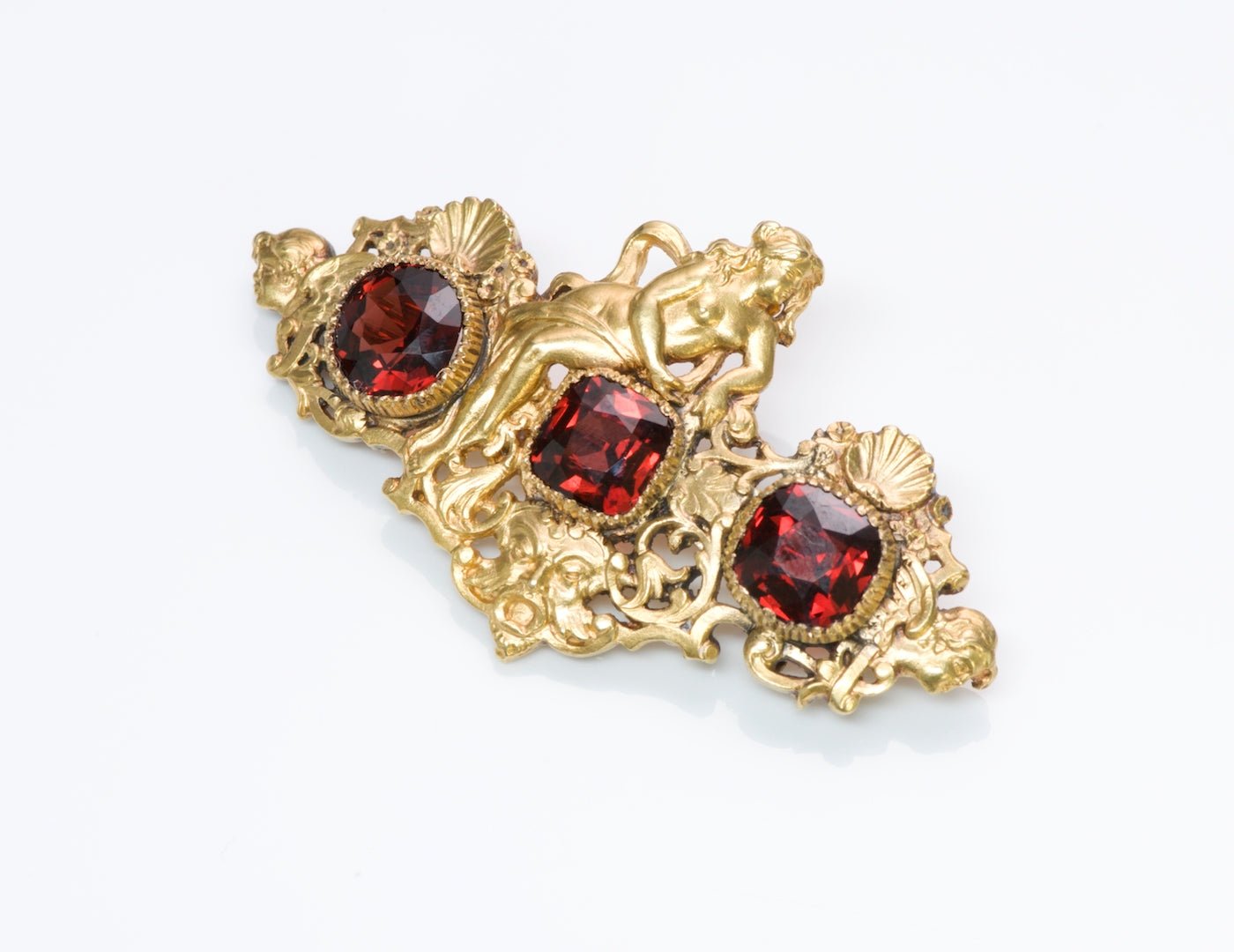 Antique G. Accarisi Firenze Garnet Gold Cherub Brooch - DSF Antique Jewelry