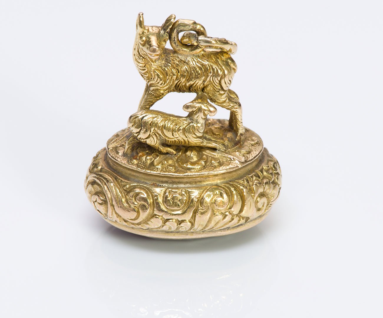 Antique Gold Amethyst Figural Fob Seal