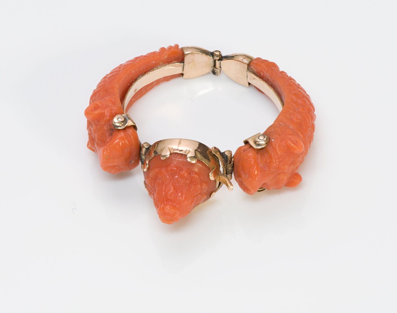 Antique Gold Carved Coral Ring - DSF Antique Jewelry