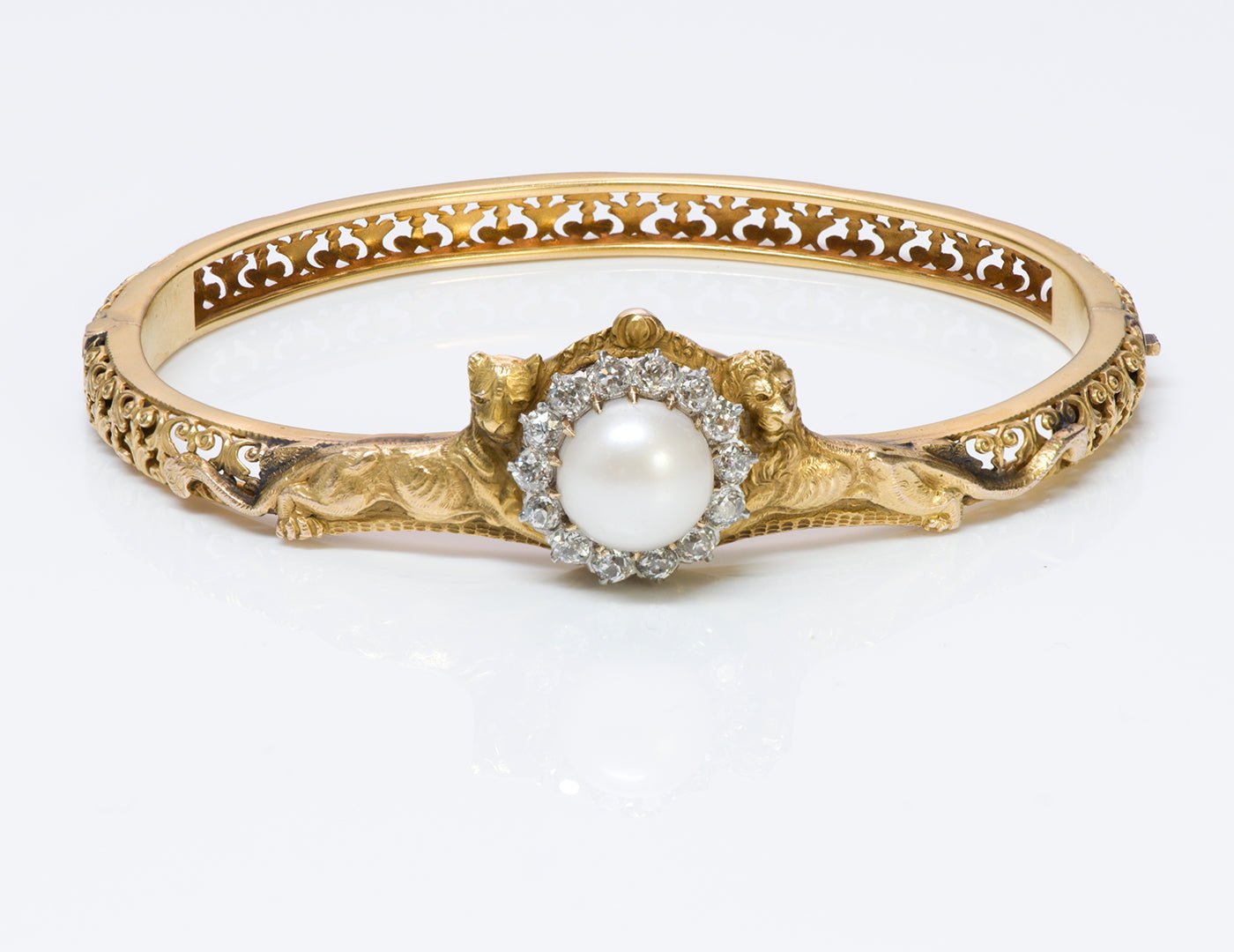 Antique Gold Lion Pearl Diamond Bangle Bracelet