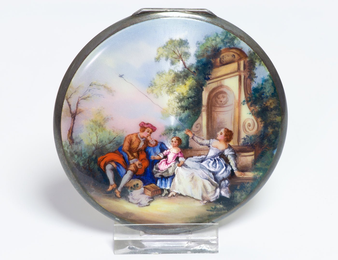 Enamel fashion Compact with Scene