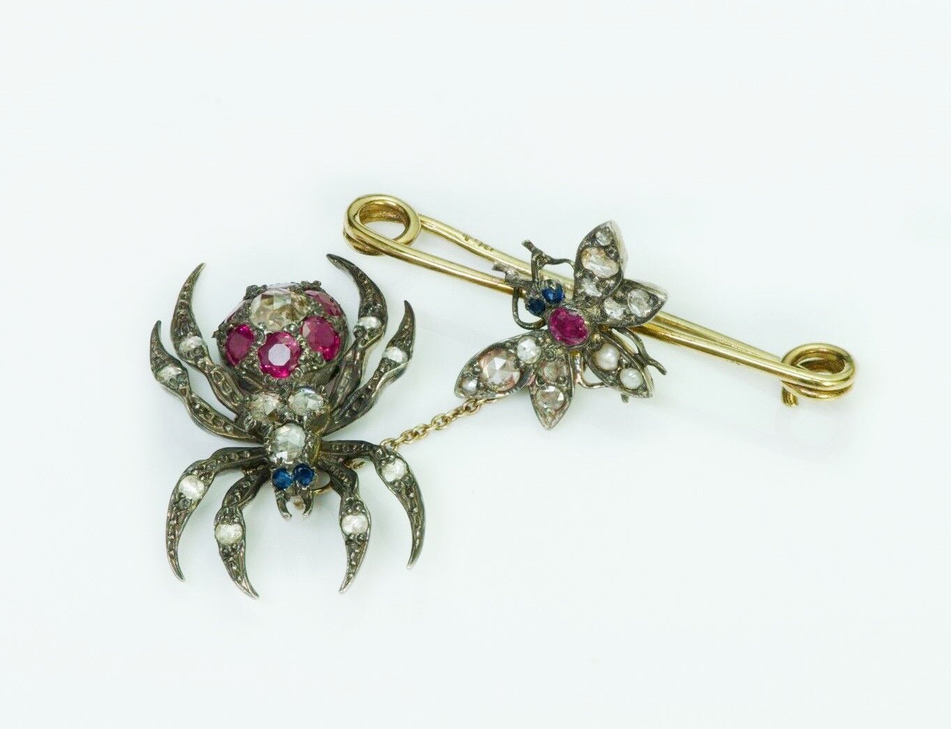 Antique Spider & Fly Yellow Gold Rose Cut Diamond Brooch Pin