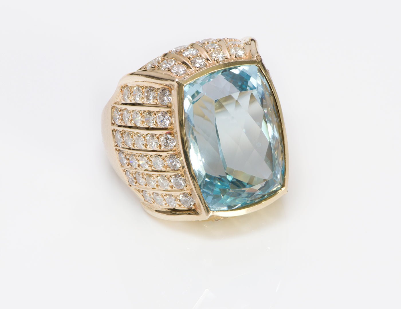 Aquamarine 14K Yellow Gold Brilliant Diamond Ring - DSF Antique Jewelry