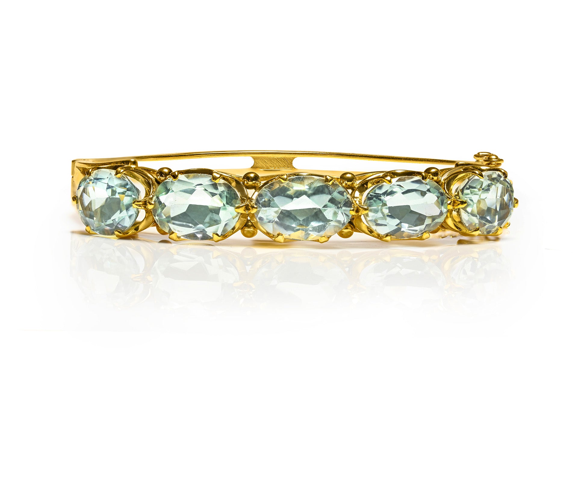 Vintage Yellow Gold Genuine Aquamarine Bangle Bracelet