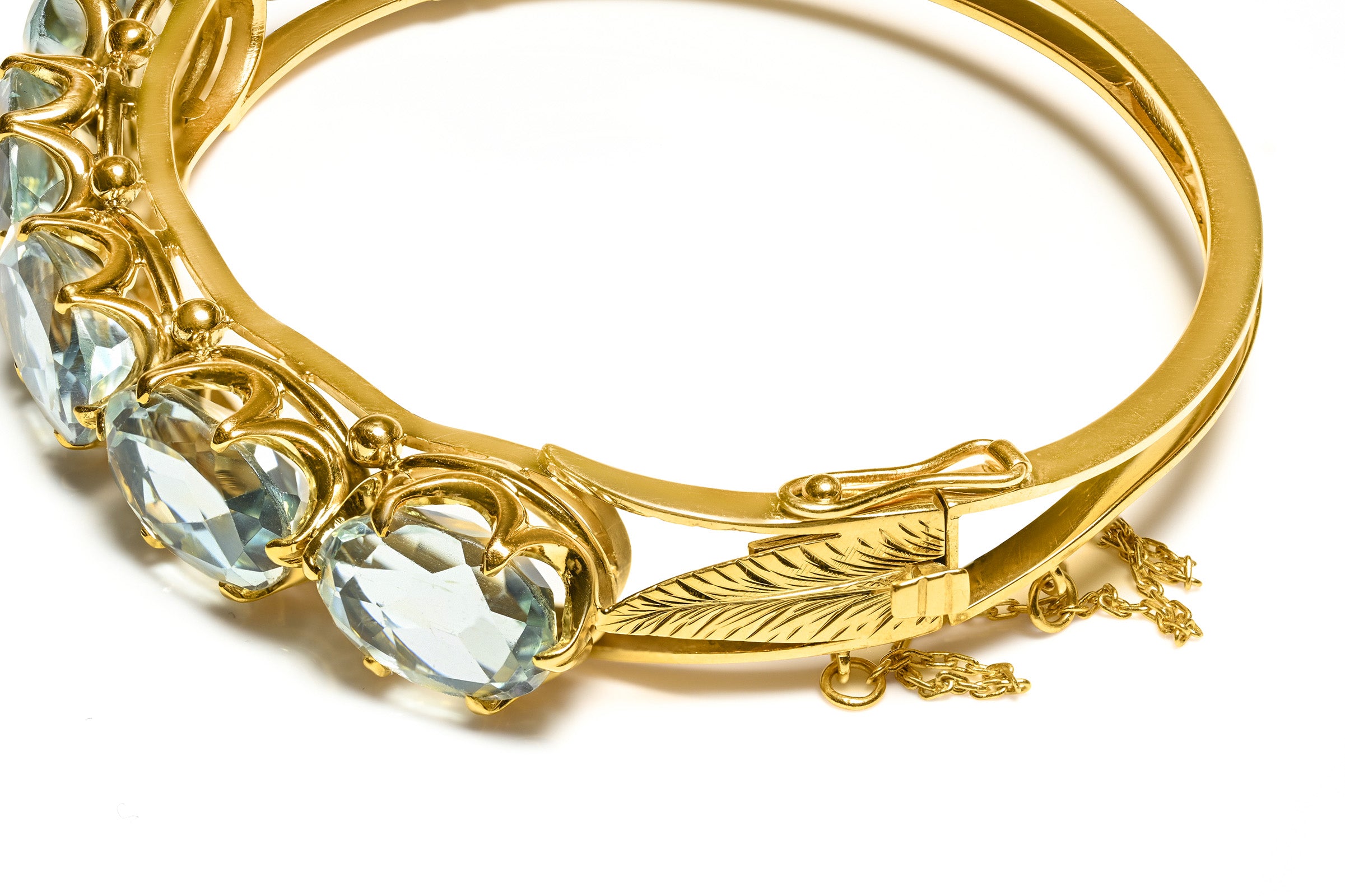 Vintage Yellow Gold Genuine Aquamarine Bangle Bracelet