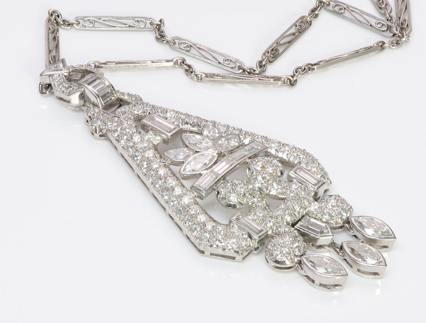 Art Deco Diamond Platinum Pendant Necklace - DSF Antique Jewelry