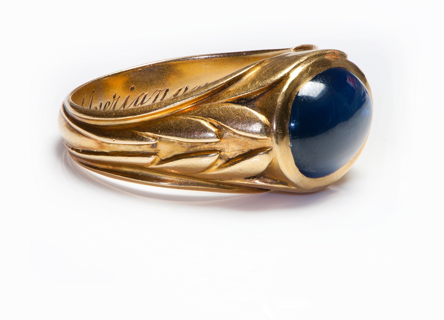 Art Nouveau 18K Gold Cabochon Sapphire Men's Ring - DSF Antique Jewelry