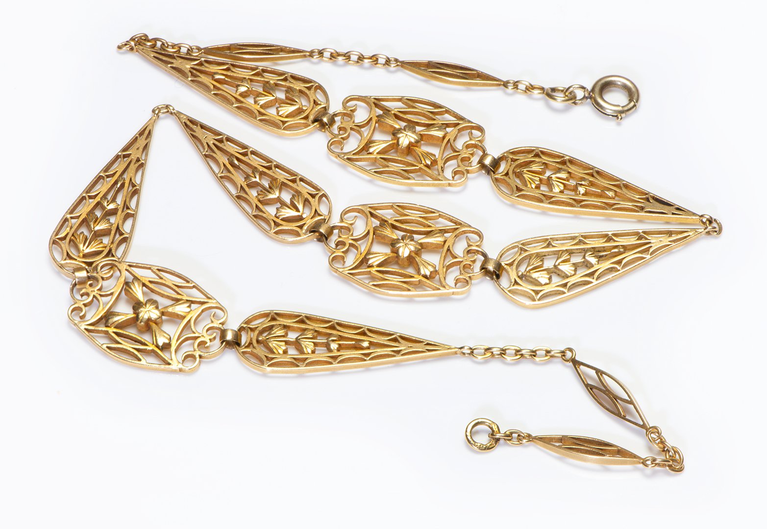 Art Nouveau French Pierced 18K Gold Necklace - DSF Antique Jewelry