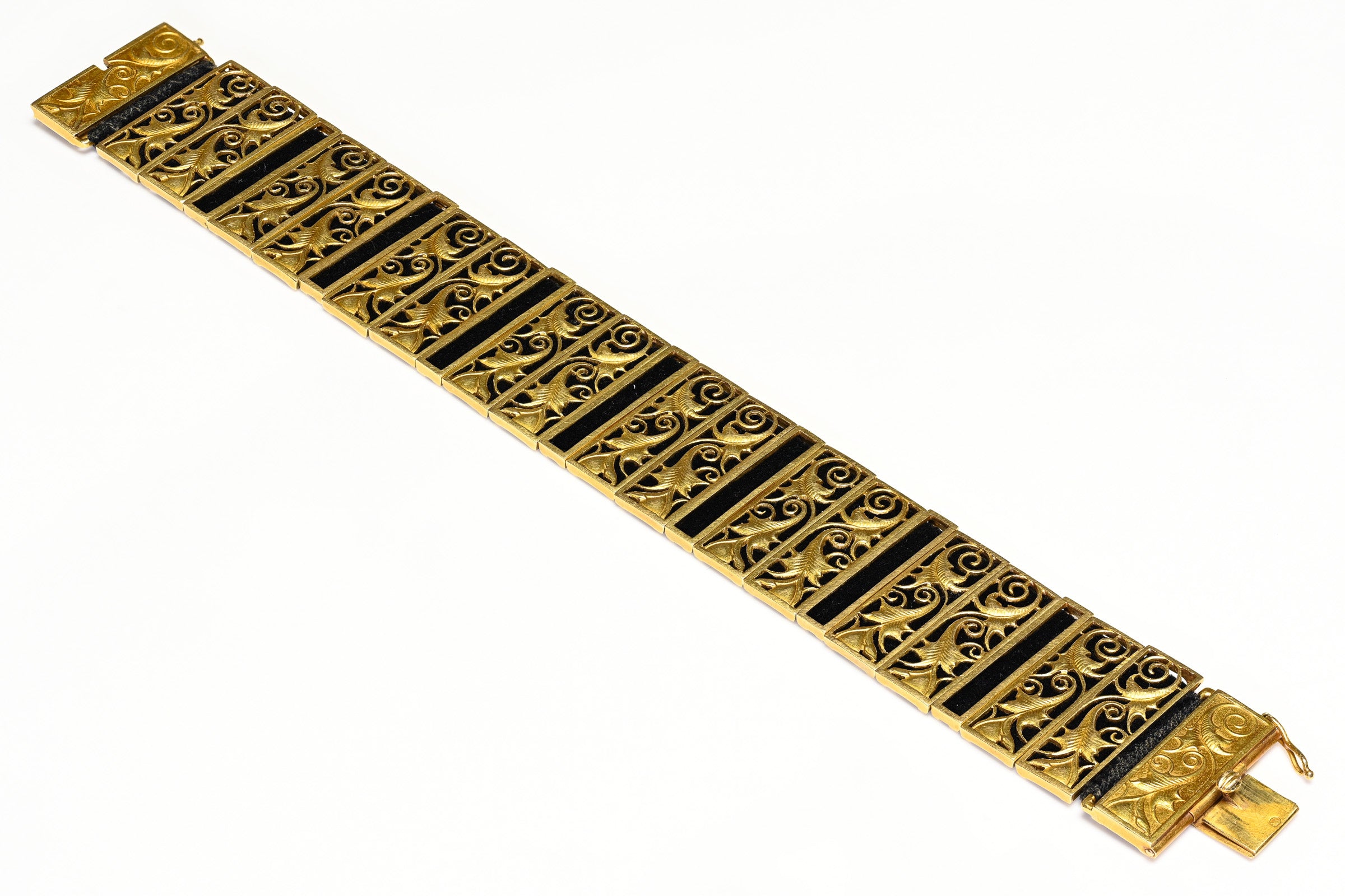 Art Nouveau 18K Gold Bracelet 