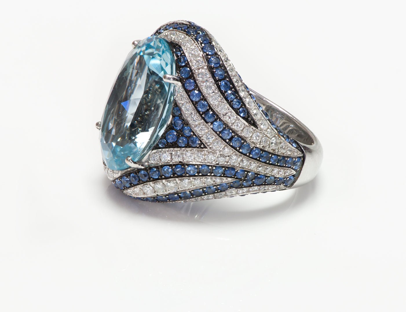 Asprey 18K Gold Blue Topaz Sapphire & Diamond Ring - DSF Antique Jewelry