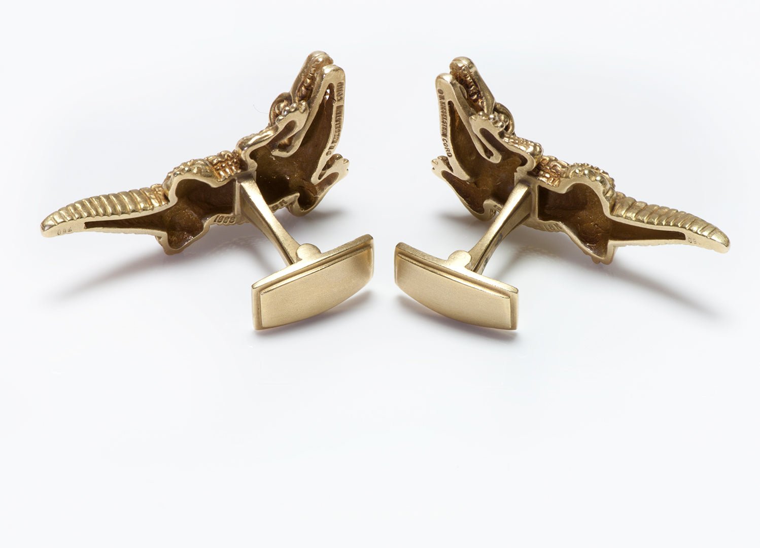 Barry Kieselstein-Cord 18K Gold Alligator Cufflinks - DSF Antique Jewelry