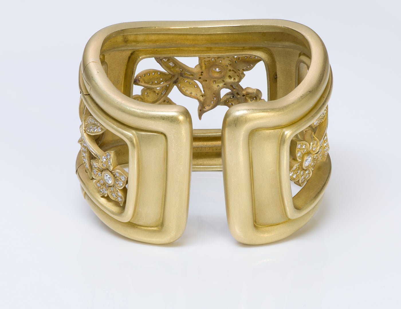 Barry Kieselstein-Cord Gold Diamond Cuff Bracelet