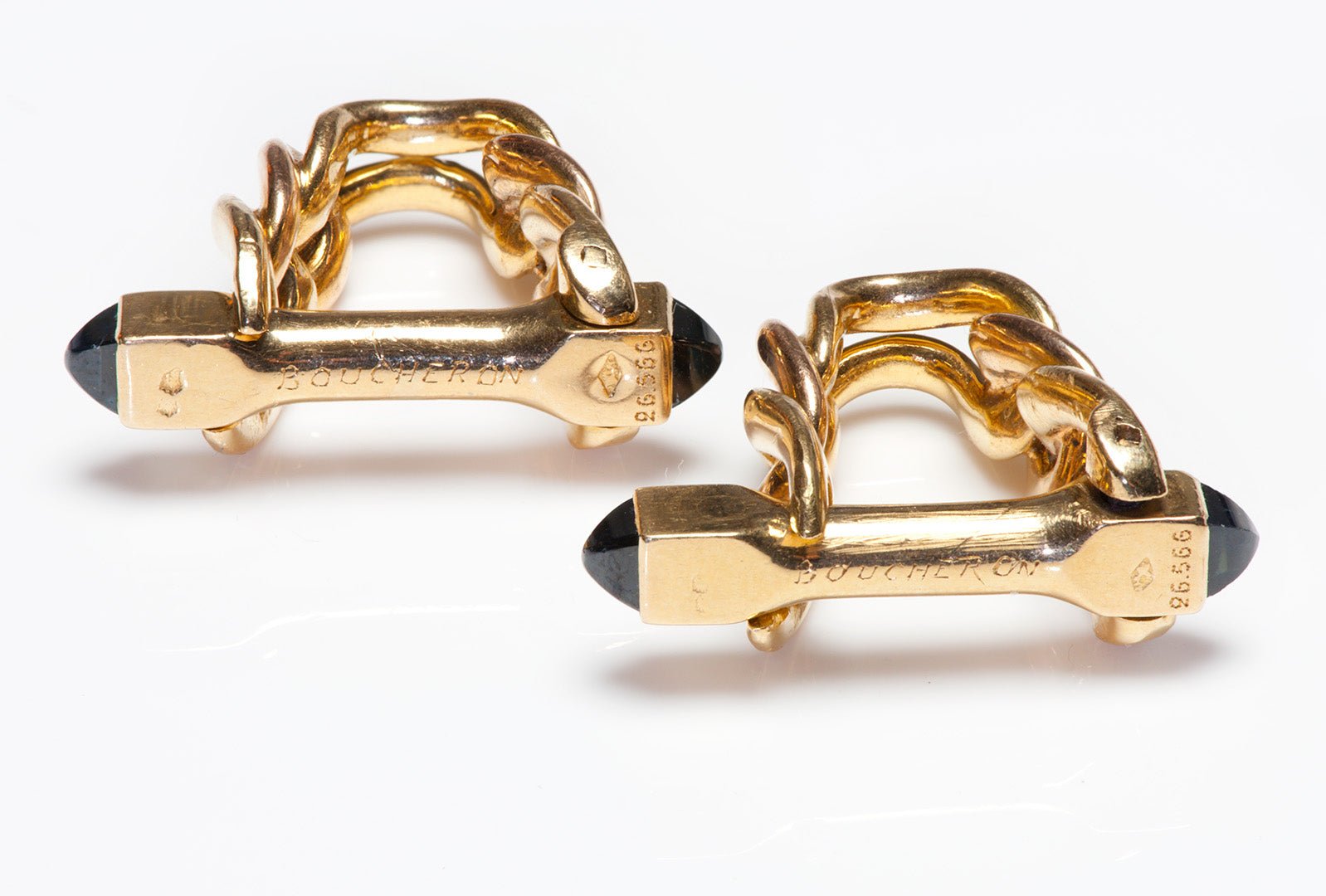 Boucheron Sapphire 18K Gold Link Cufflinks