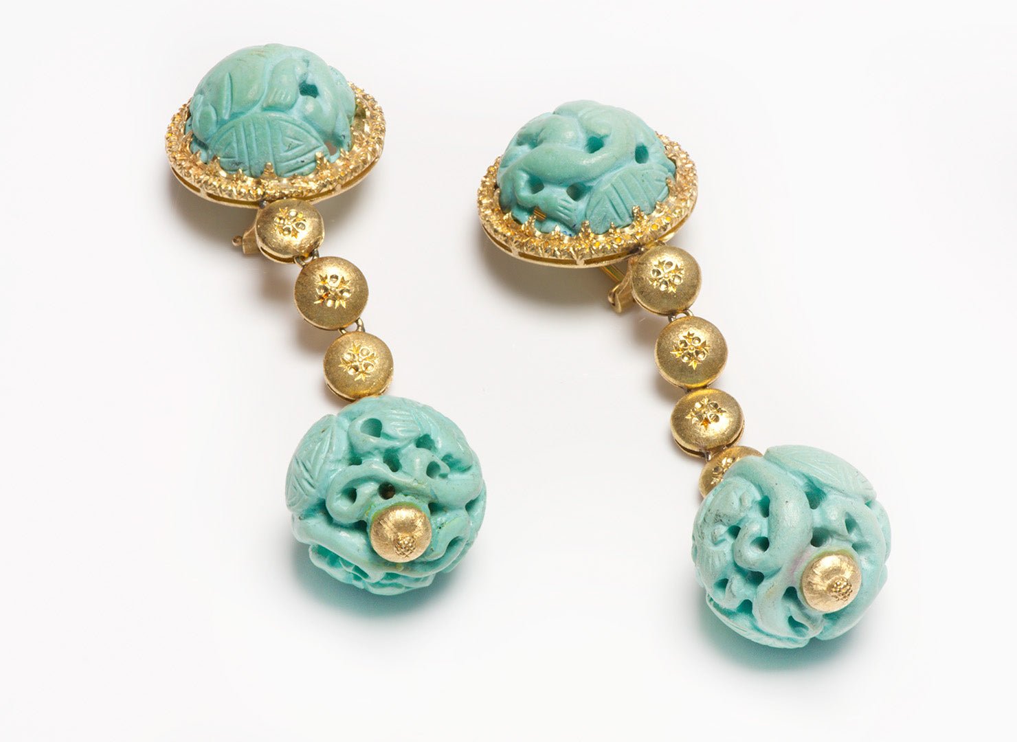 Buccellati 18K Gold Carved Turquoise Earrings - DSF Antique Jewelry