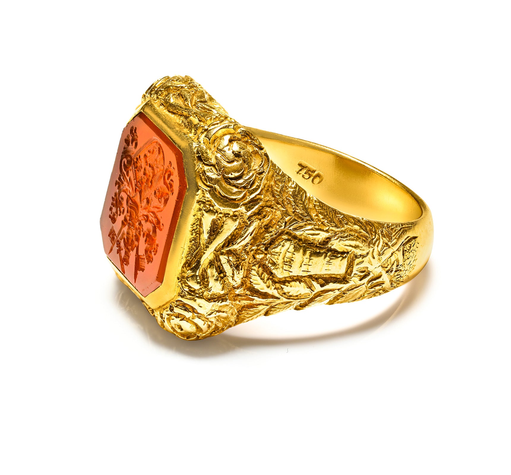  Antique Carved 18K Gold Carnelian Crest Men's Ring