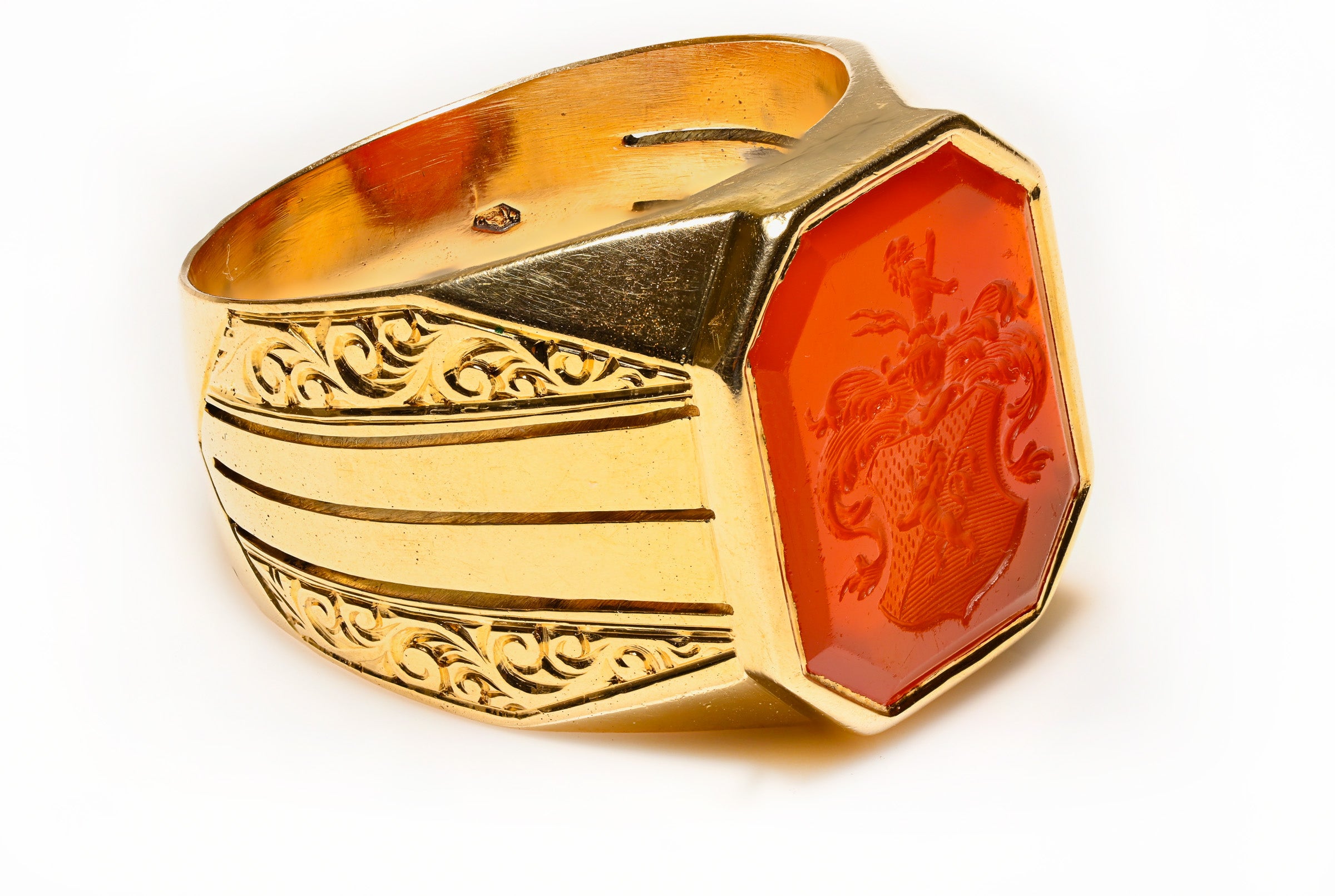 Antique Impressive Carnelian Crest Gold Engraved Men's Ring