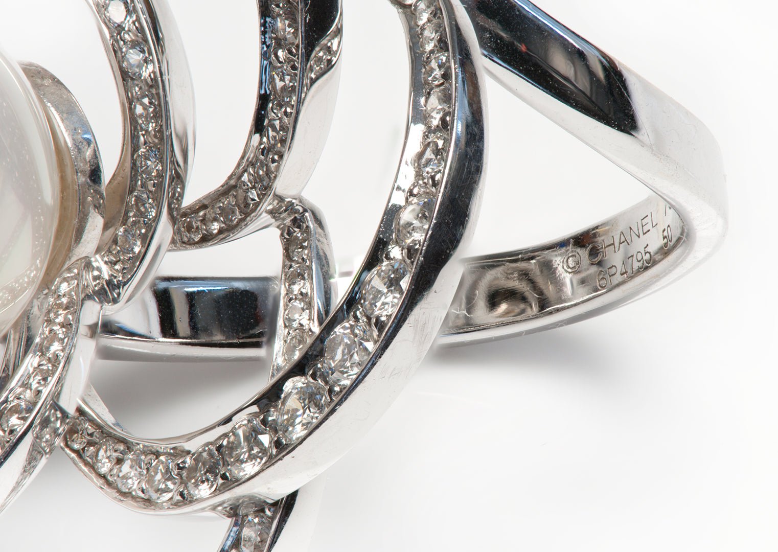 Chanel 18K Gold Pearl Diamond Fil de Camelia Ring - DSF Antique Jewelry