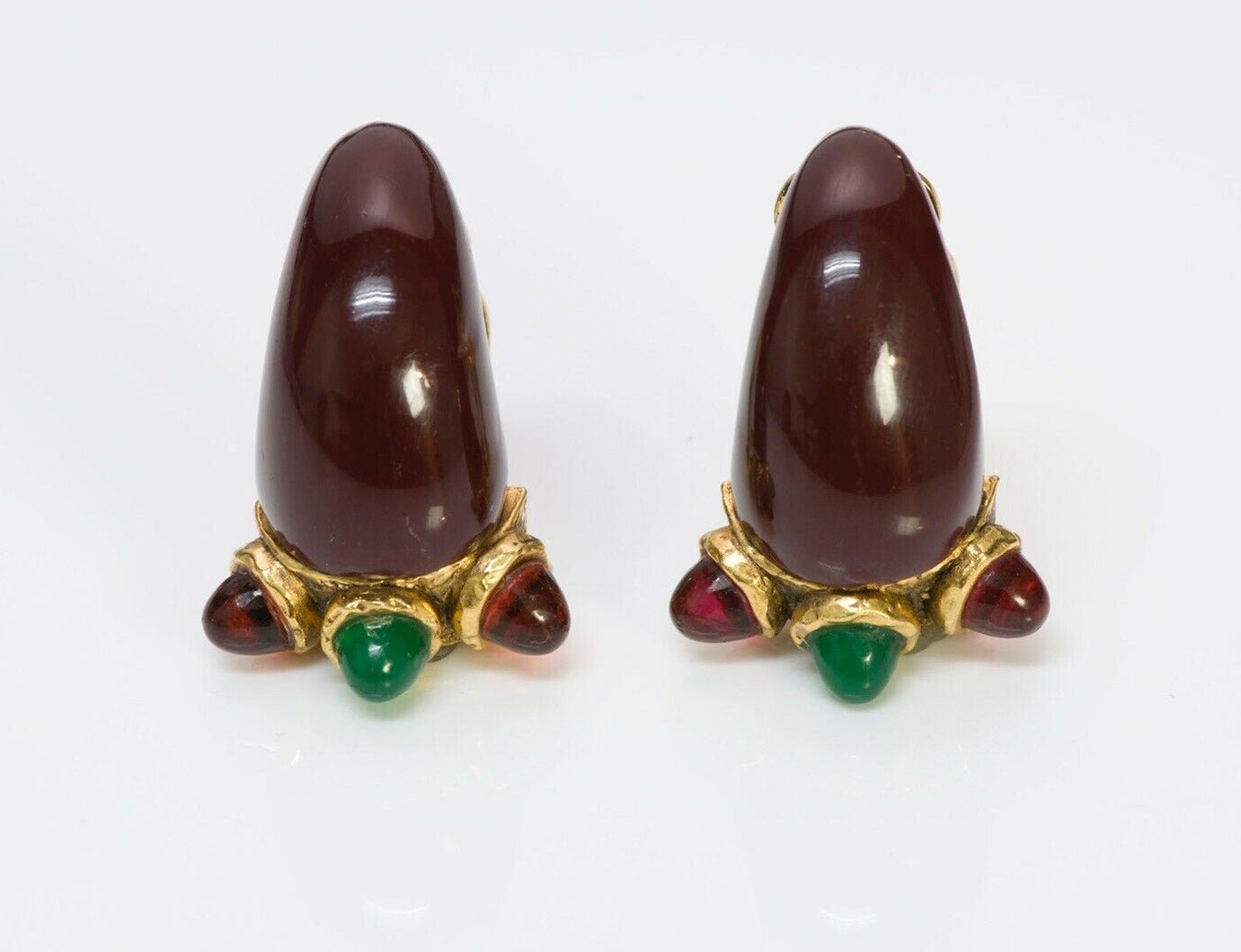 CHANEL 1960’s Maison Gripoix Red Green Glass Hoop Earrings - DSF Antique Jewelry